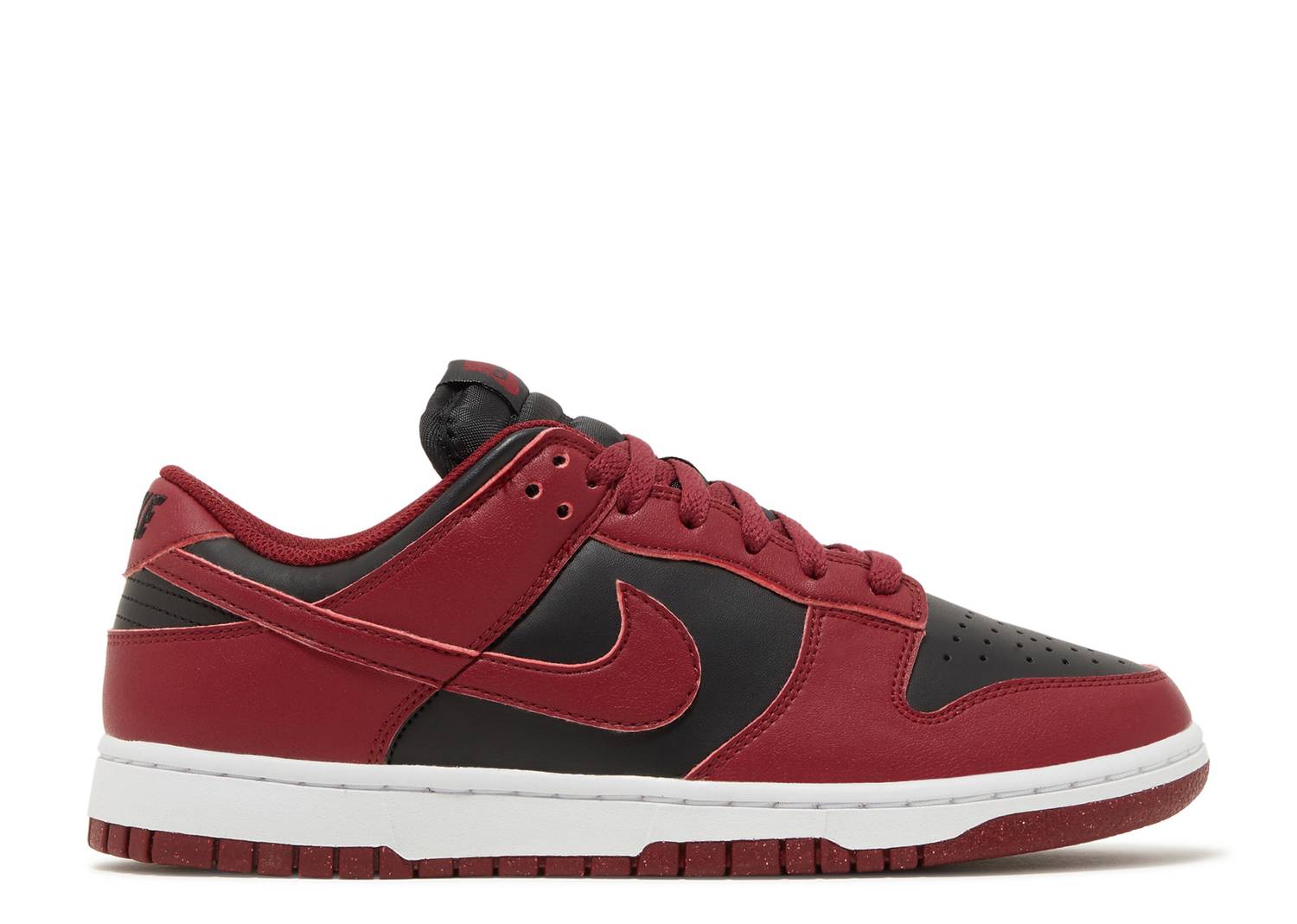 Wmns Dunk Low Next Nature 'Team Red Black' denemezapt.myshopify.com Zaptila