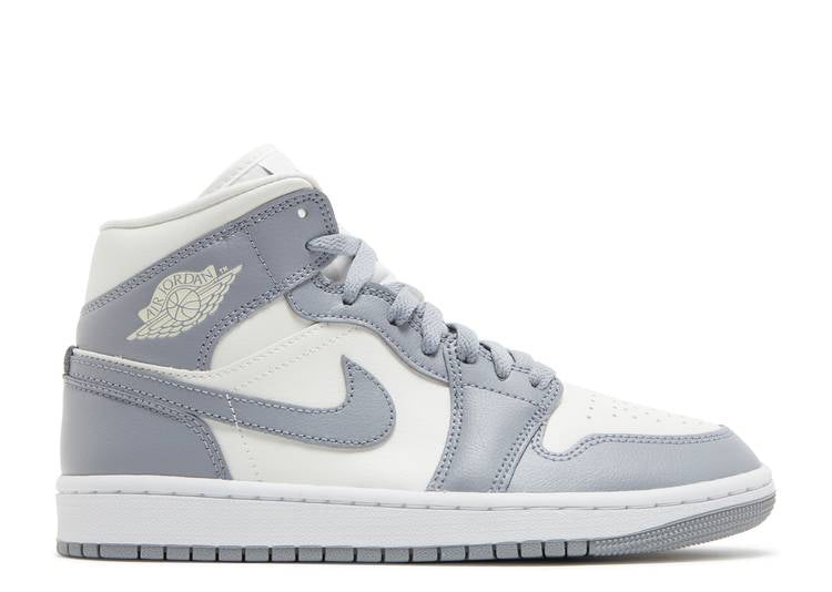 Wmns Air Jordan 1 Mid 'Stealth' denemezapt.myshopify.com Zaptila