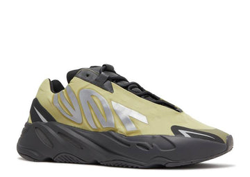 Yeezy Boost 700 Mnvn 'Resin'