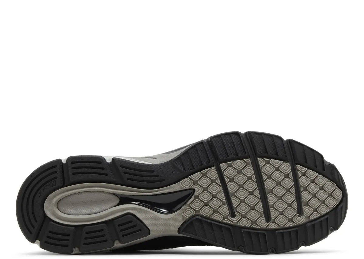 New Balance 990v4 Mi USA Black Silver 4