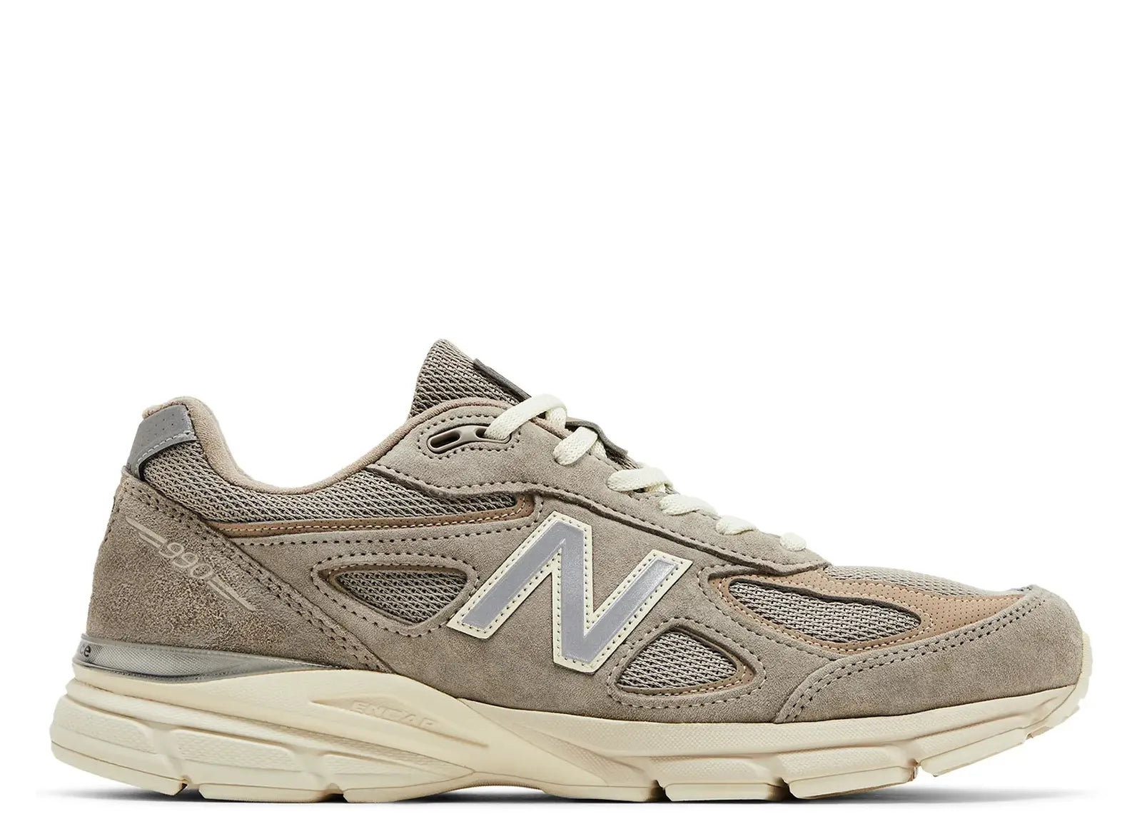 New Balance 990v4 Mi USA Kith 101 Moonrock