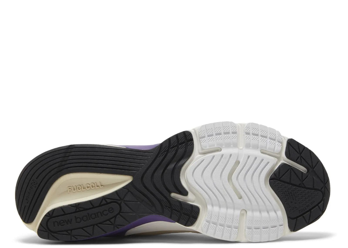 New Balance 990v6 Mi USA Magenta Pop 4