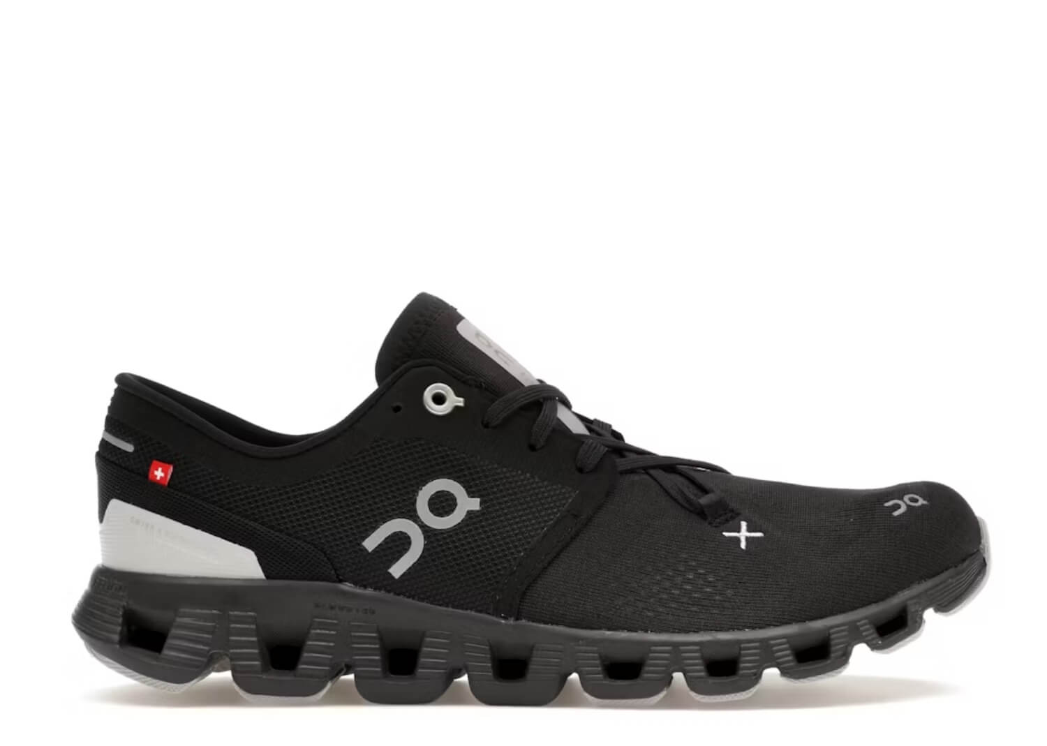 On Running Cloud X 3 Black (W)