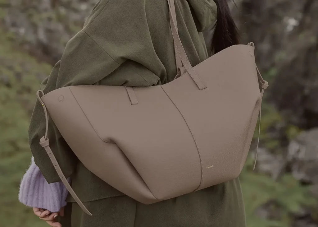 Polène Cyme Edition Textured Taupe 10