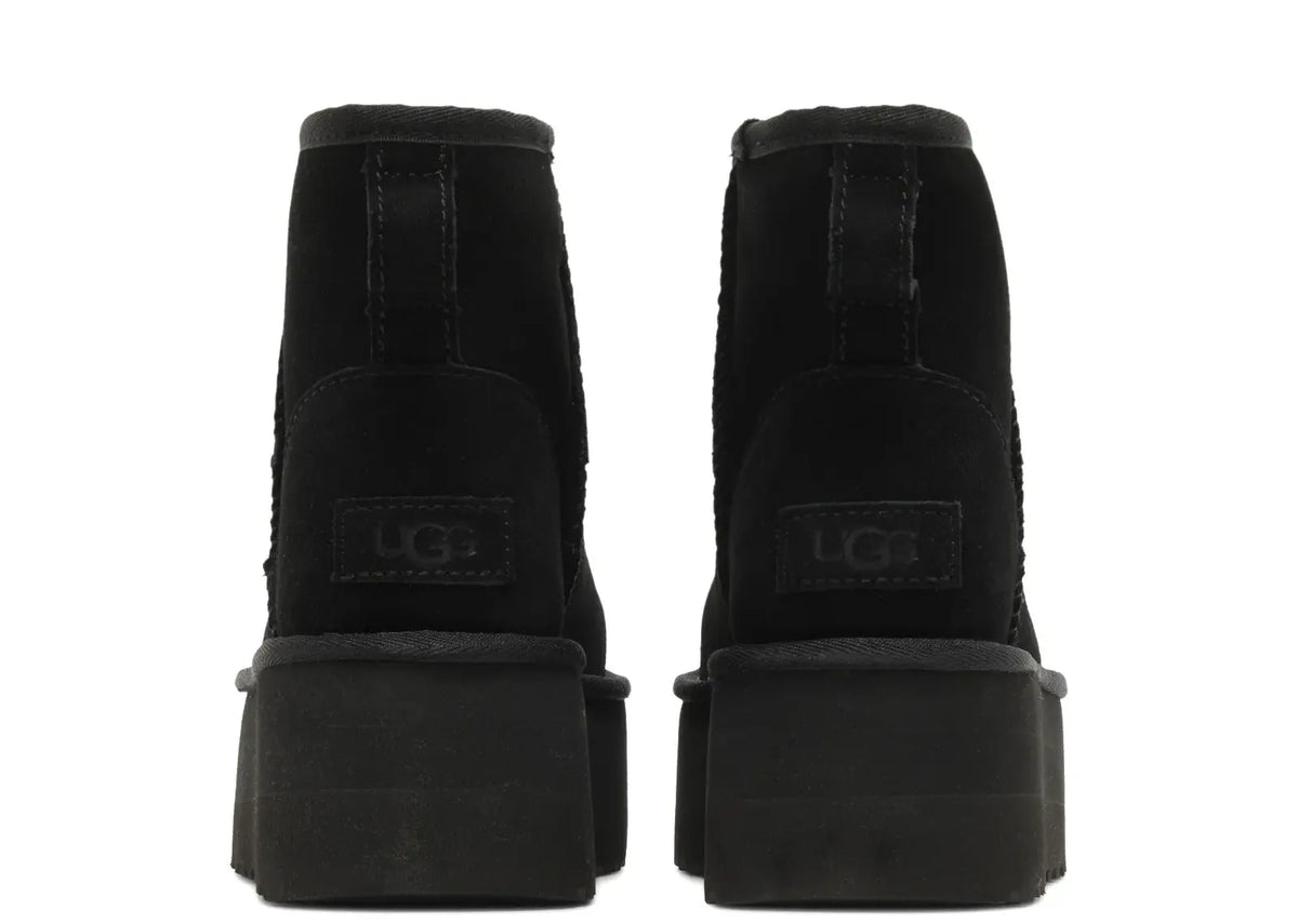 UGG Classic Mini Platform Boot Black (W) 3
