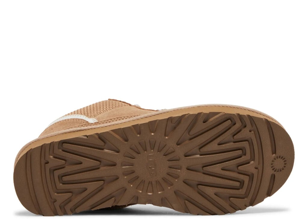 UGG Lowmel Sand (W) 9
