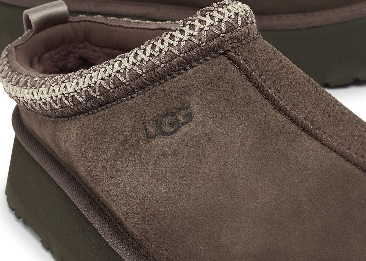 UGG Tazz Slipper Molasses (W) 6