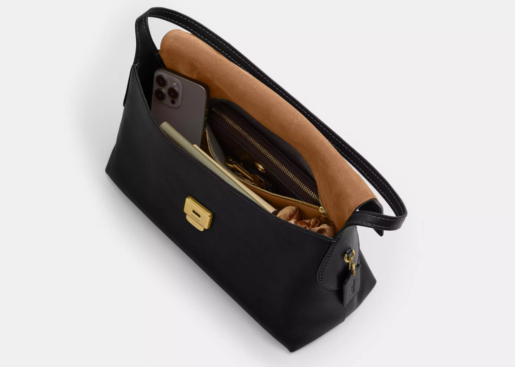 Coach Chelsea Shoulder Bag 36 Brass/Black 8