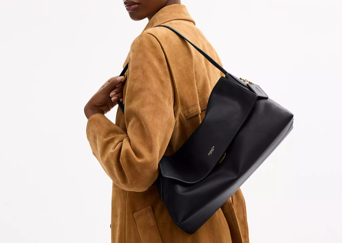 Coach Chelsea Shoulder Bag 36 Brass/Black 5