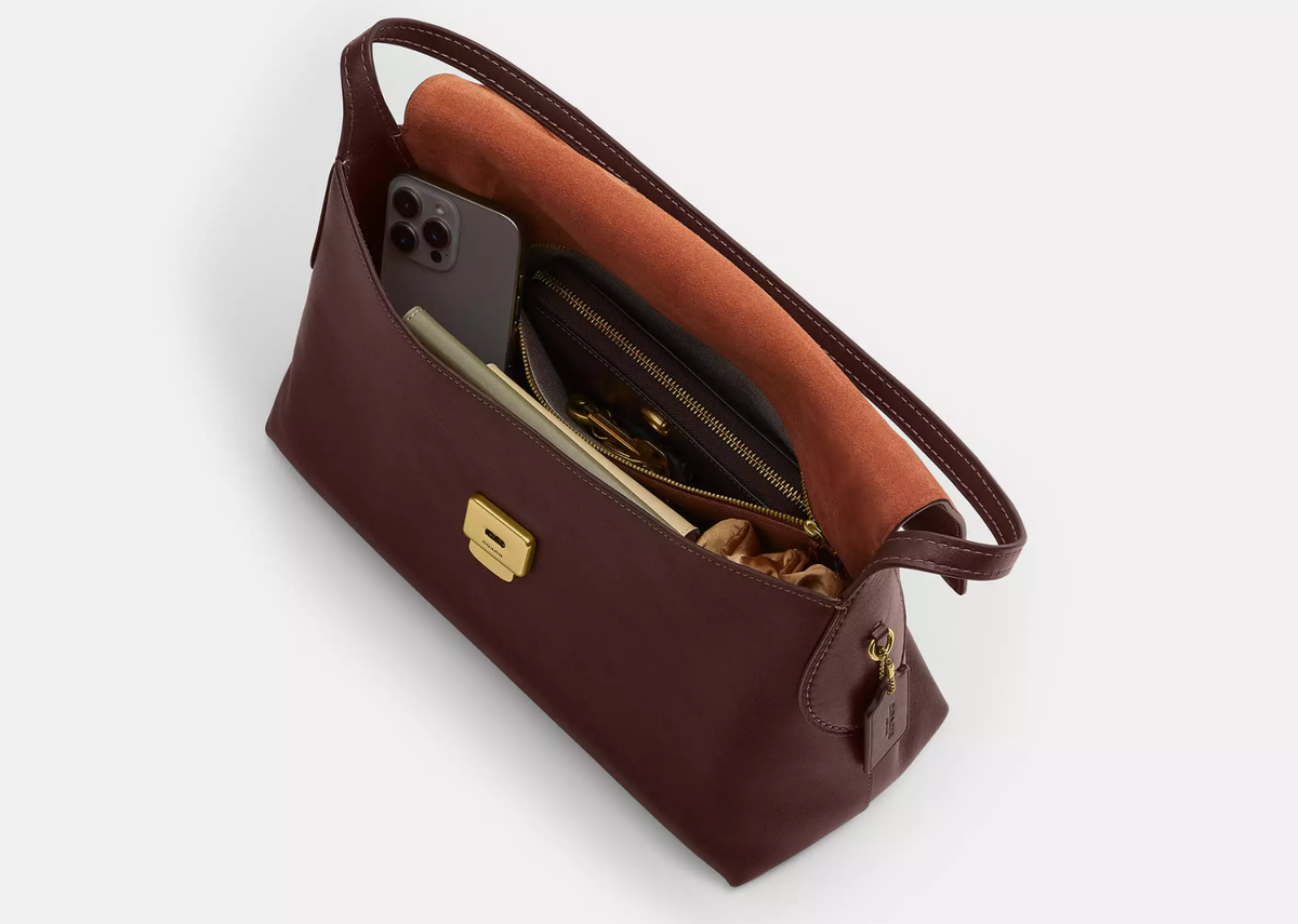 Coach Chelsea Shoulder Bag 36 Brass/Maple 3