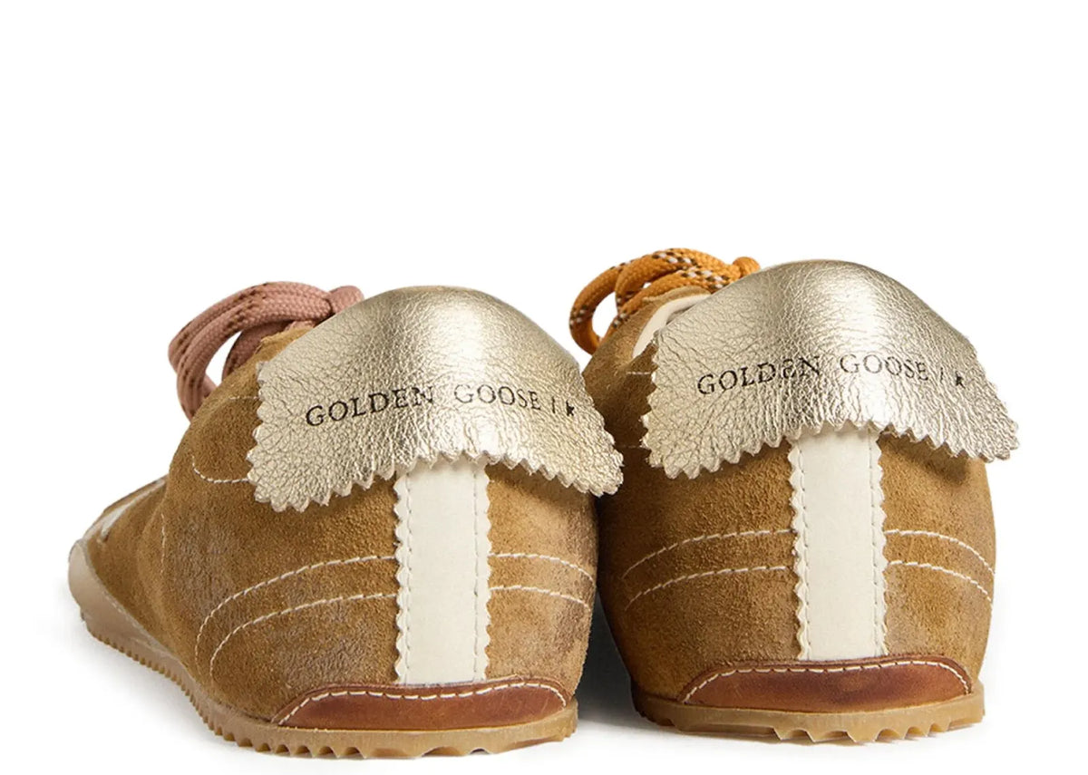Golden Goose True-Star Tobacco Suede White Star Platinum Heel (W) 3