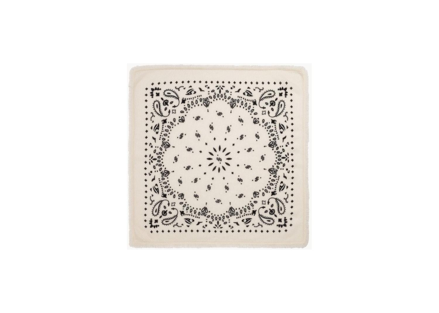 KUJTEN Small Bandana Hachi White
