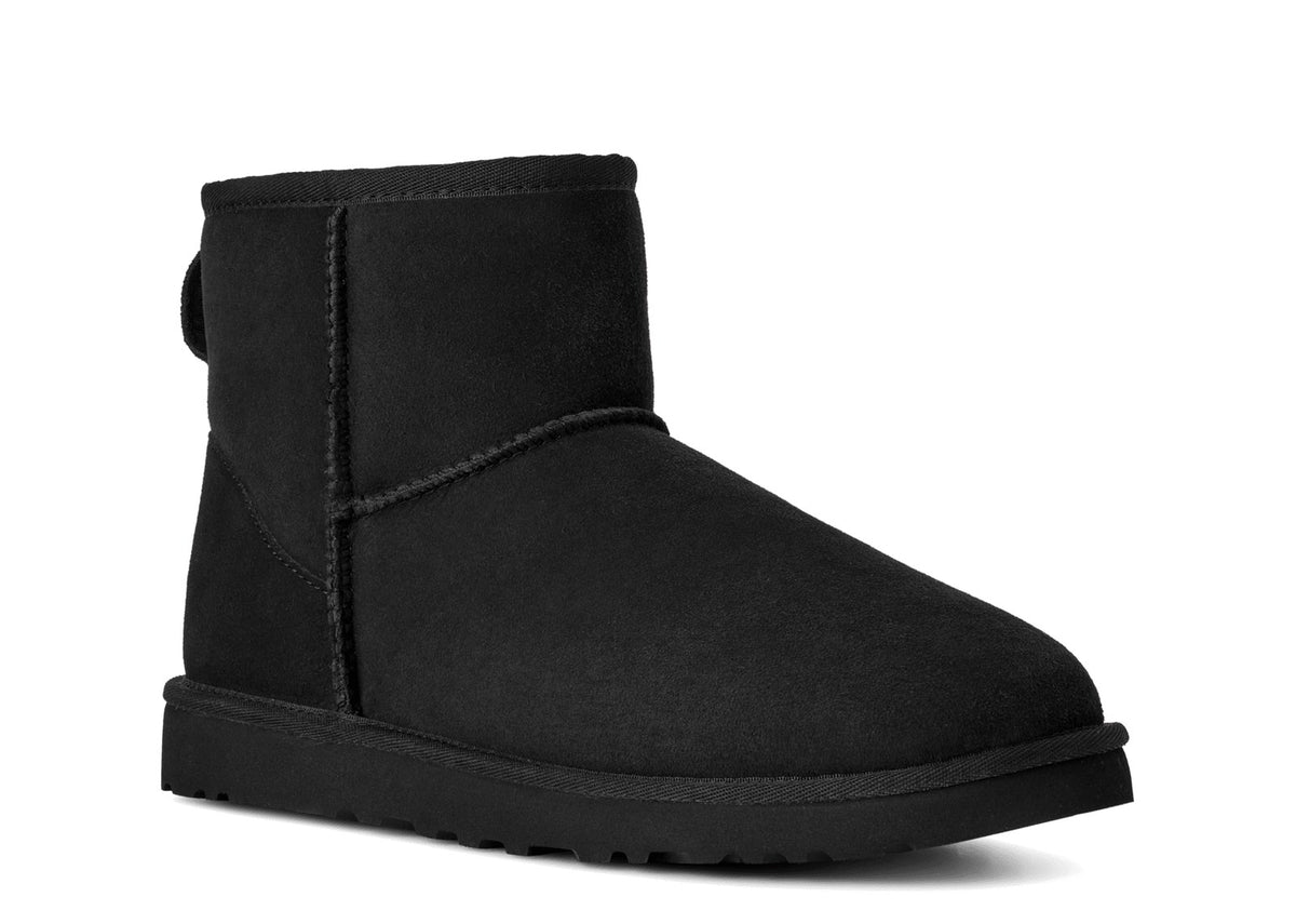 UGG Classic Mini Boot Black (M) 5