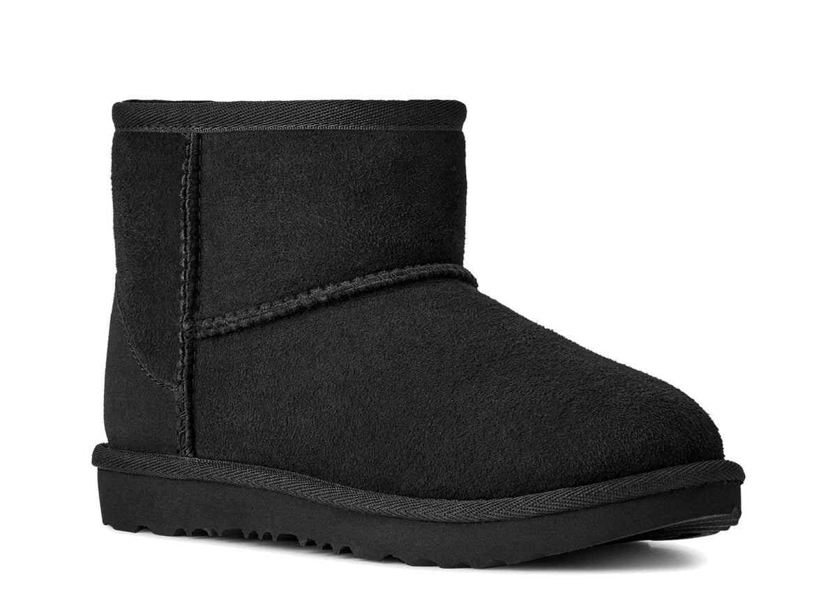 UGG Classic Mini II Boot Black (GS) 5