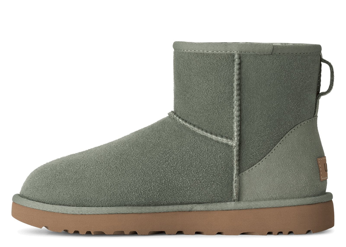 UGG Classic Mini II Boot Shaded Clover (W) 2