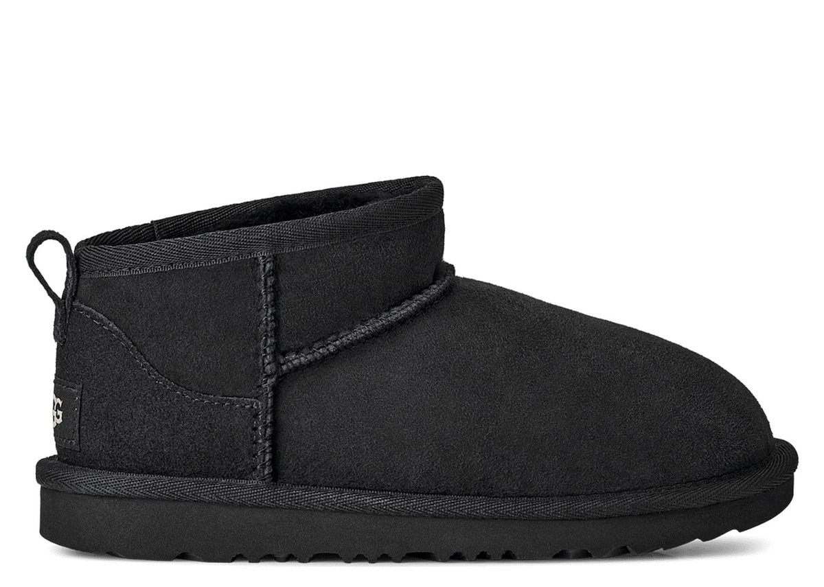 UGG Classic Ultra Mini Boot Black (GS)