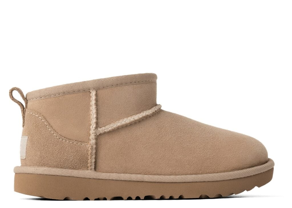 UGG Classic Ultra Mini Boot Sand (GS) 5