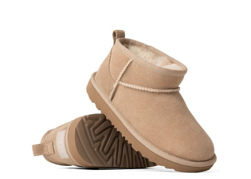 UGG Classic Ultra Mini Boot Sand (GS) 6