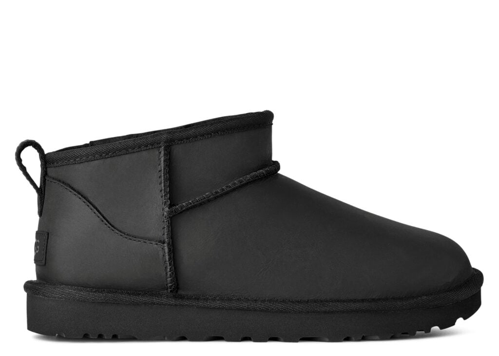 UGG Classic Ultra Mini Leather Boot Black (W) 6