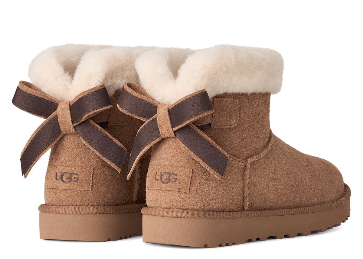 UGG Mini Bailey Dua Bow Boot Chestnut (W) 3