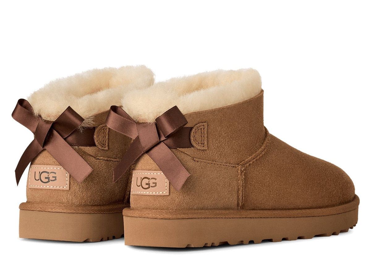UGG Ultra Mini Bailey Bow Boot Chestnut (W) 3