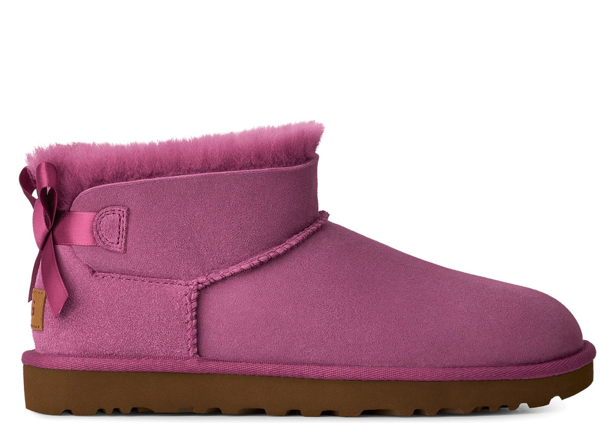 UGG Ultra Mini Bailey Bow Boot Dark Winterberry (W)