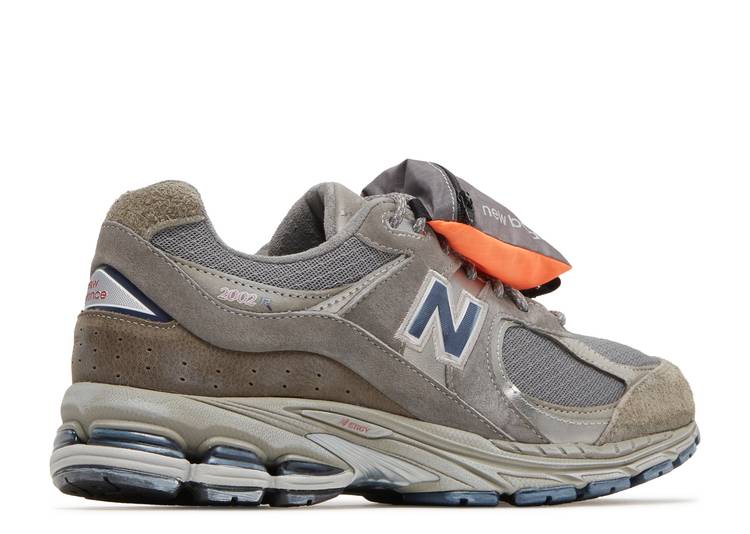 New Balance 2002R 'Pouch - Castle Grey' denemezapt.myshopify.com Zaptila