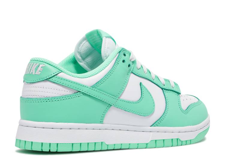 Wmns Dunk Low 'Green Glow' denemezapt.myshopify.com Zaptila