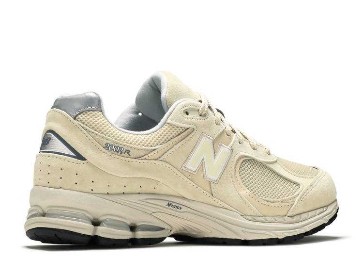 New Balance 2002 'Bone' denemezapt.myshopify.com Zaptila